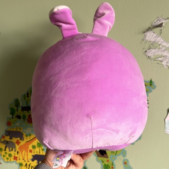 Squishmallows 10" Kiki The Kangaroo - Picture 4 of 5